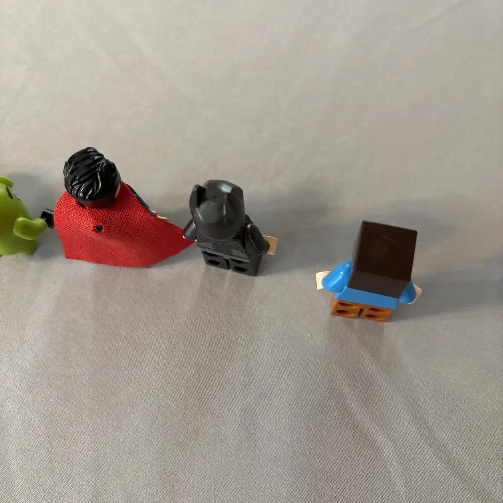Lego Mini Figs Lot All Random Angry Birds Minecraft Superman Batman Sponge Bob